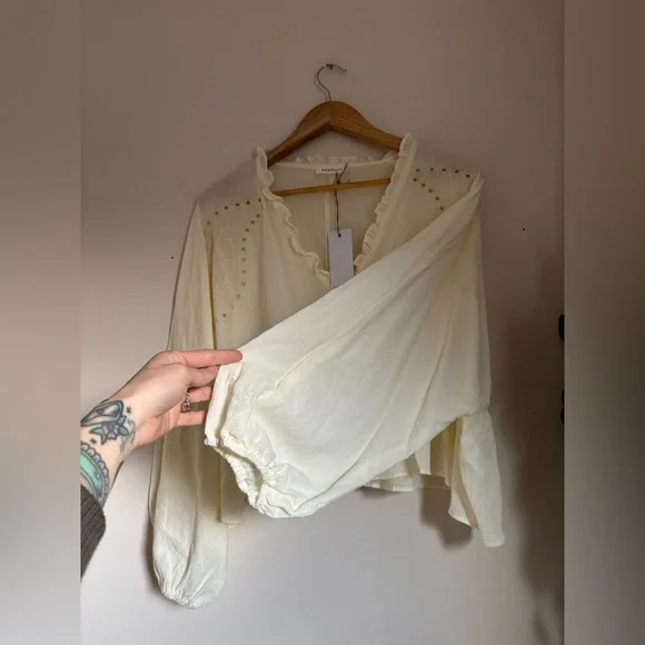 Neuflora Cotton Blouse in Ivory - Picture 4 of 8
